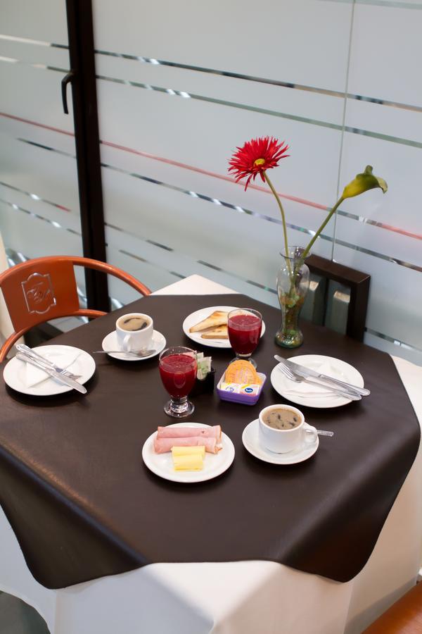 Tur Hotel סנטיאגו מראה חיצוני תמונה