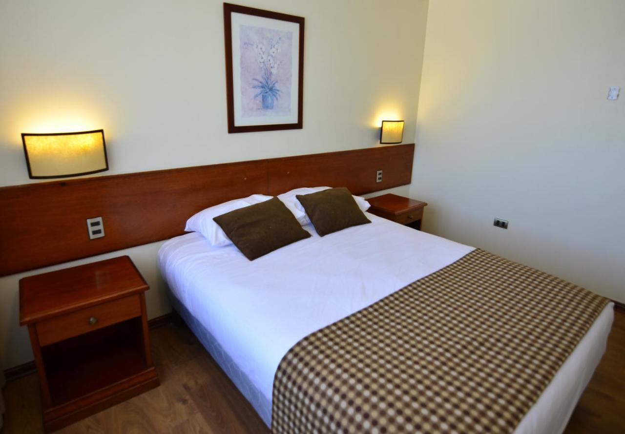 Tur Hotel סנטיאגו מראה חיצוני תמונה